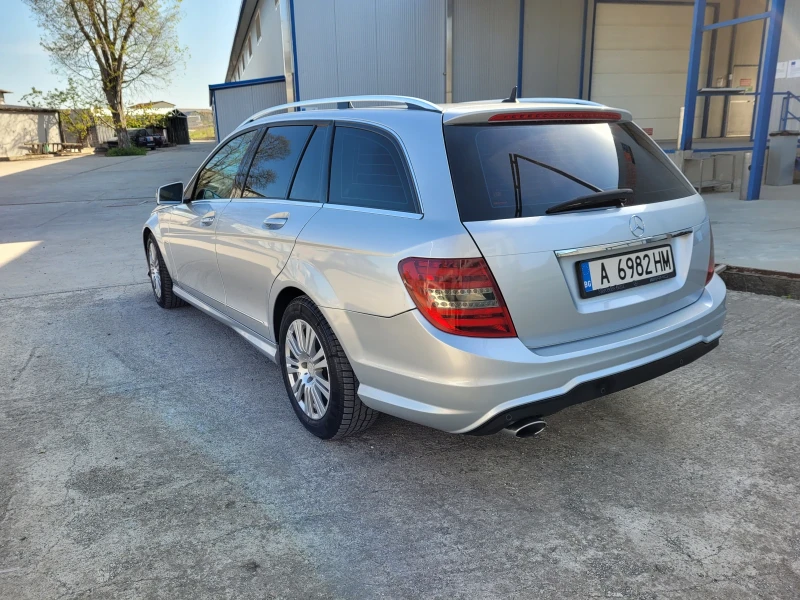 Mercedes-Benz C 250, снимка 5 - Автомобили и джипове - 47673938