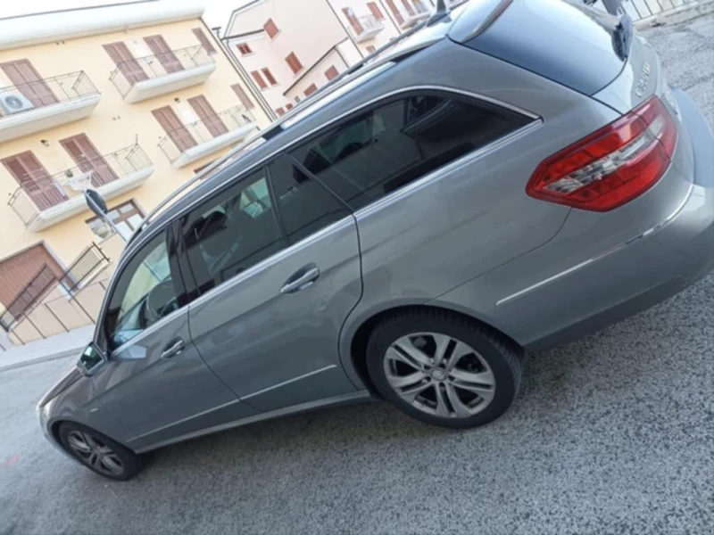 Mercedes-Benz E 350 CDI 4 matic, снимка 2 - Автомобили и джипове - 48022468