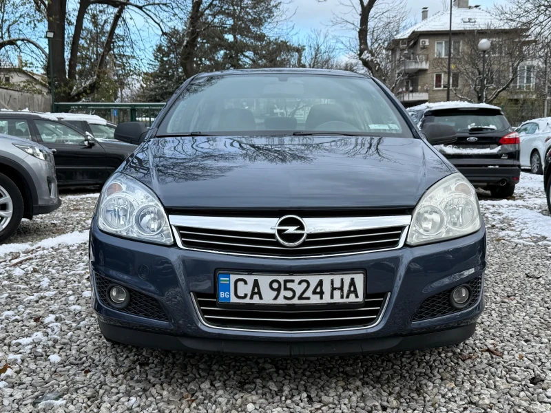 Opel Astra 1.6i ОТЛИЧНО СЪСТОЯНИЕ!, снимка 2 - Автомобили и джипове - 48050267