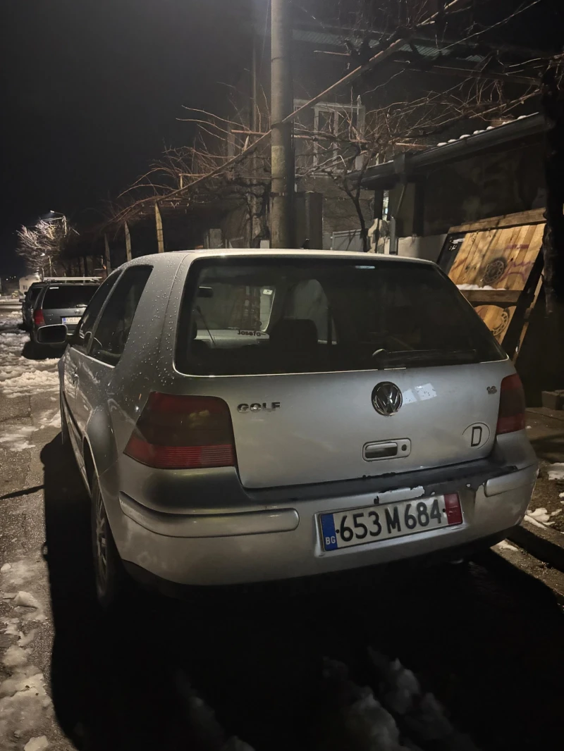 VW Golf, снимка 3 - Автомобили и джипове - 48186001