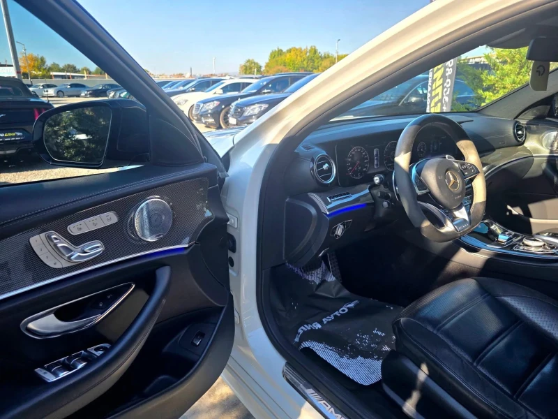 Mercedes-Benz E 43 AMG 9G TRONIC FULL CARBON СЕРВИЗНА ИСТОРИЯ ЛИЗИНГ 100%, снимка 11 - Автомобили и джипове - 52161909