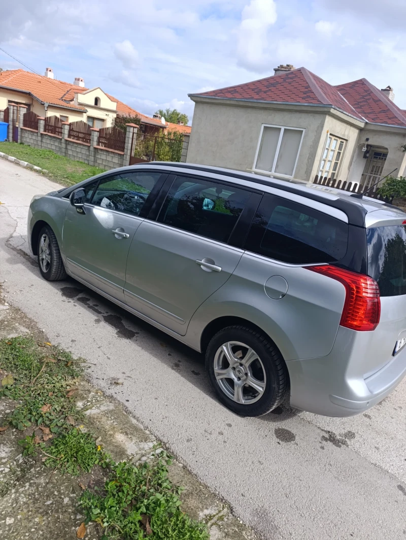 Peugeot 5008, снимка 4 - Автомобили и джипове - 52380942