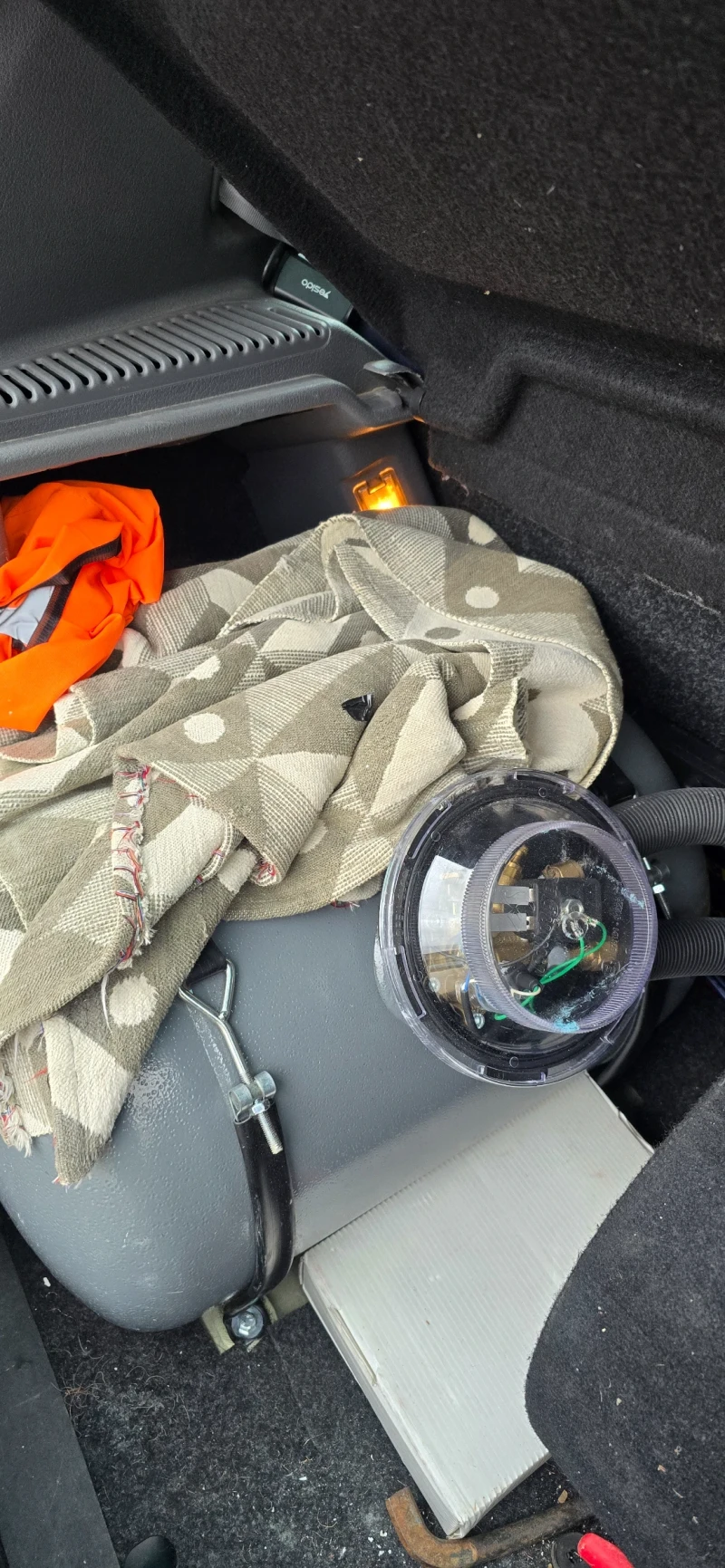 Renault Clio 1.2 газов инжекцион , снимка 6 - Автомобили и джипове - 52895744