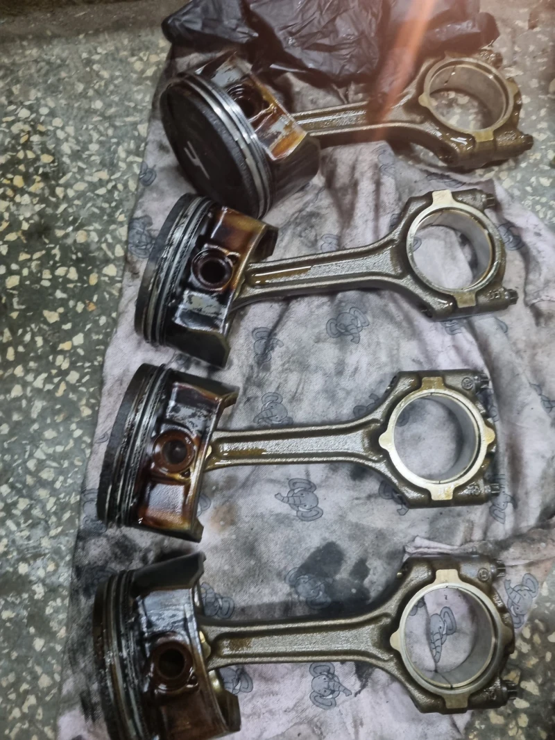 Opel Astra Astra H 1.6i газ Перфектна! Реални км!, снимка 17 - Автомобили и джипове - 52955430