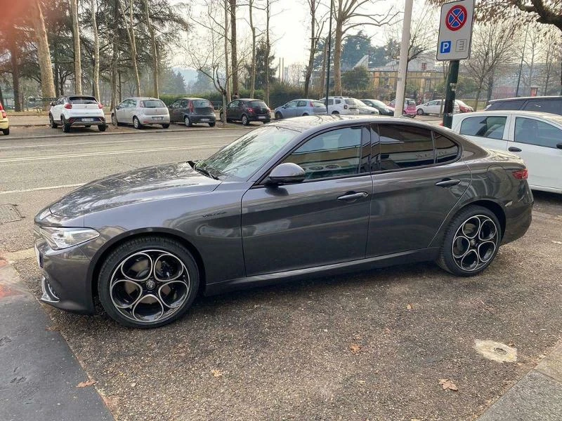 Alfa Romeo Giulia 2.2 Super - изображение 3