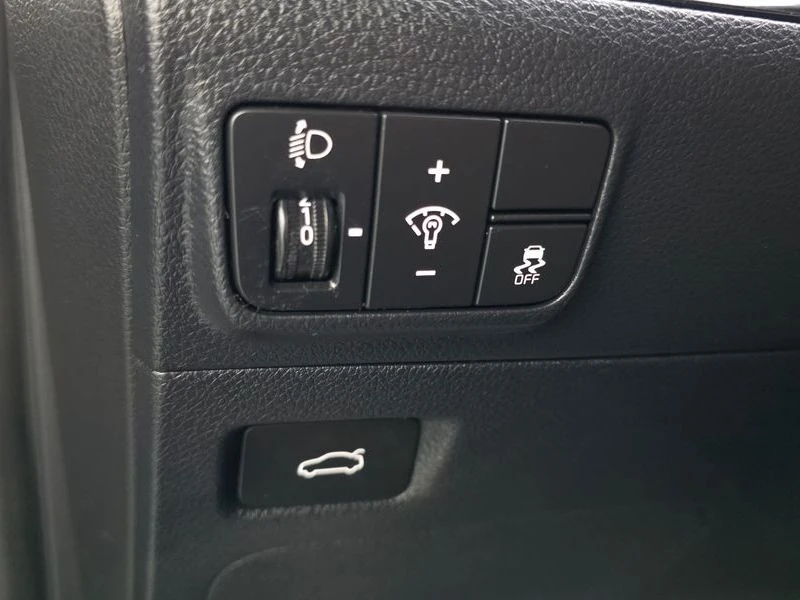 Kia K5 2.0 LPi, снимка 13 - Автомобили и джипове - 56179119