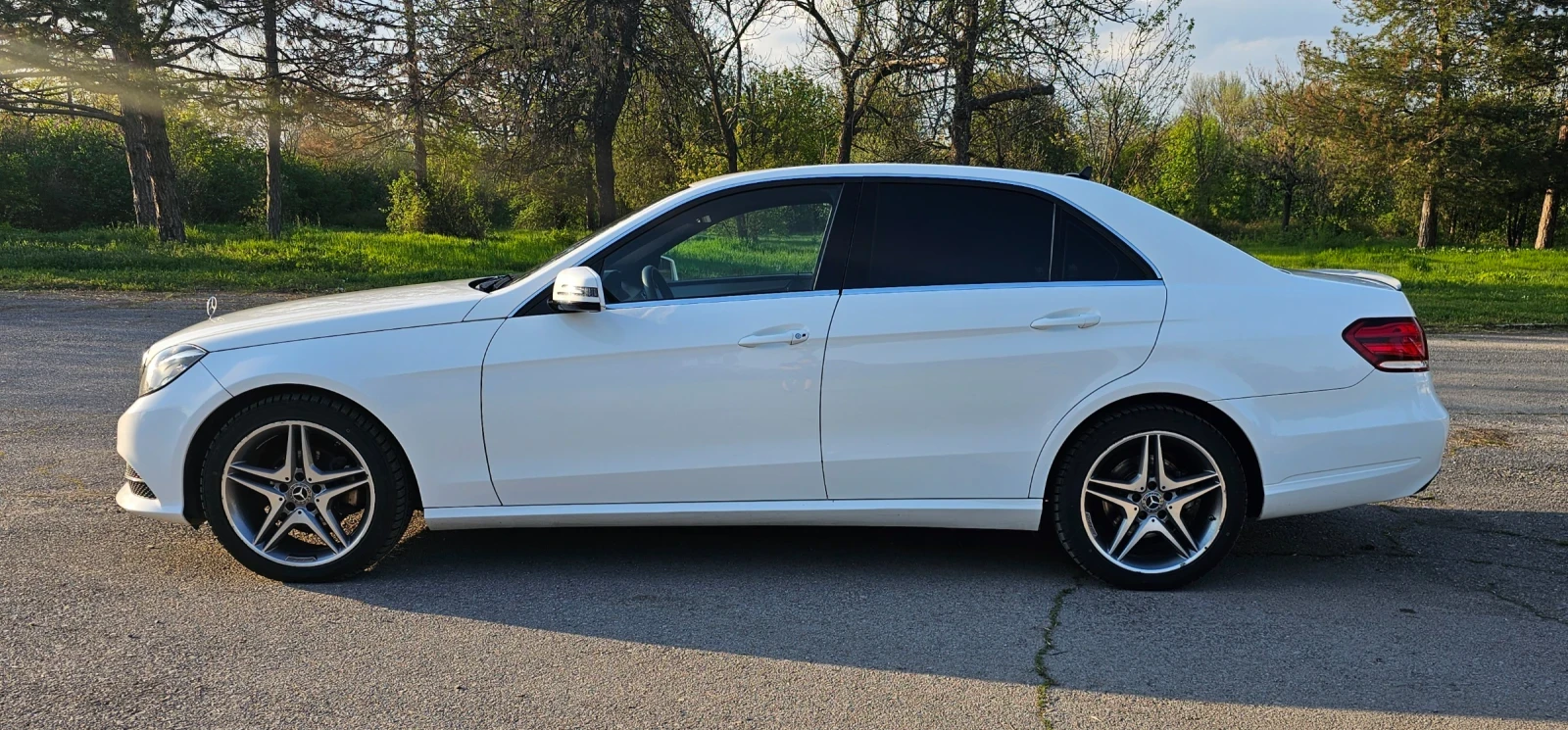 Mercedes-Benz E 220  - изображение 4