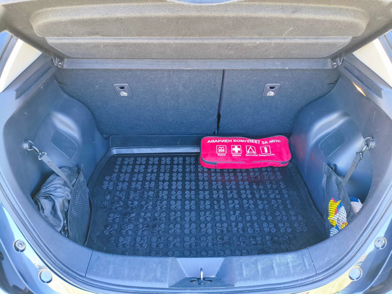 Nissan Leaf  N-Connecta - изображение 7