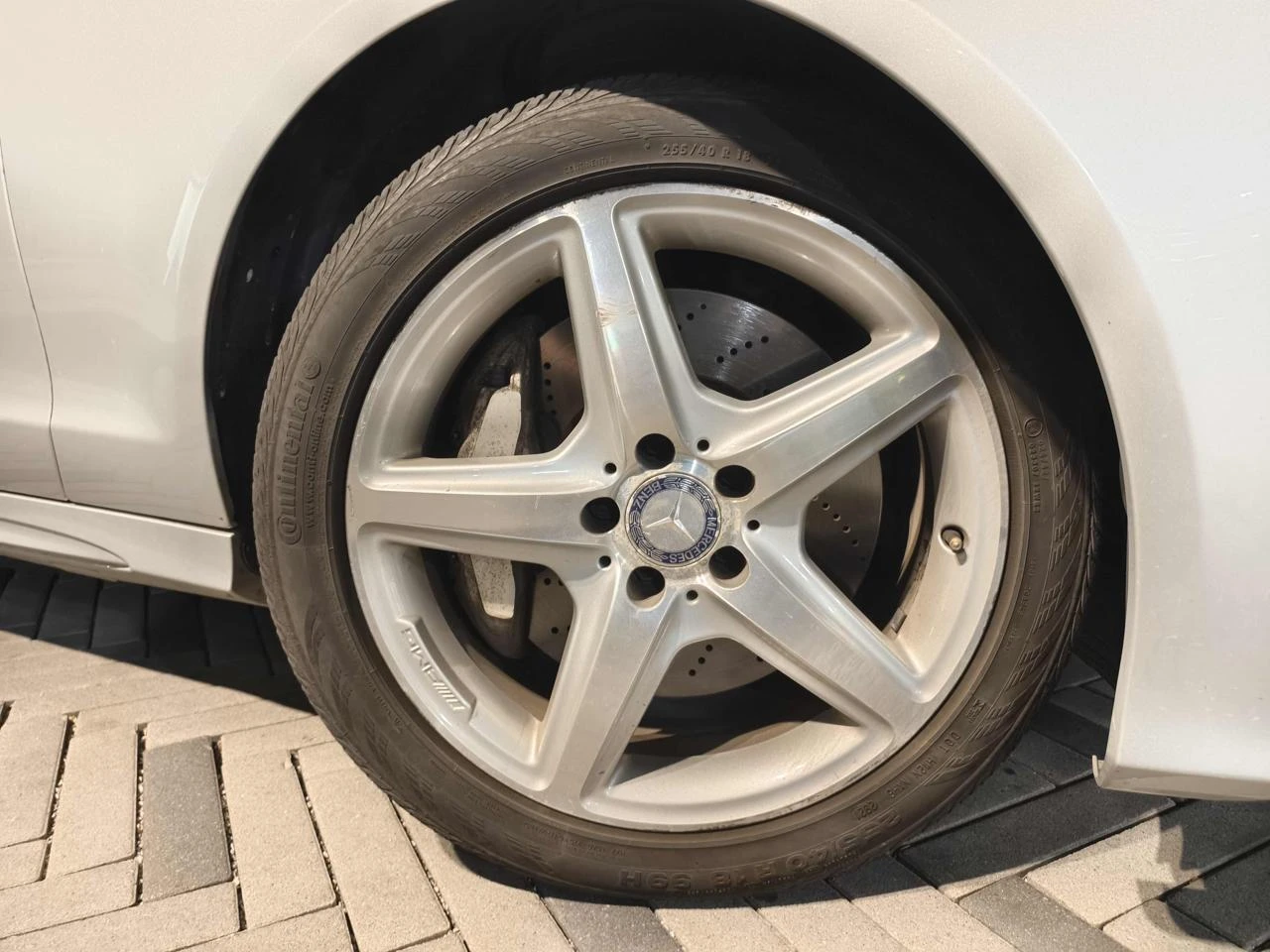 Mercedes-Benz CLS 550 4MATIC* AMG-pck* LED* Harman* 360* Мърт.Зона* Обду - изображение 8