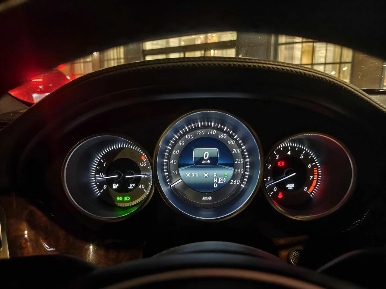 Mercedes-Benz CLS 550 4MATIC* AMG-pck* LED* Harman* 360* Мърт.Зона* Обду - изображение 7