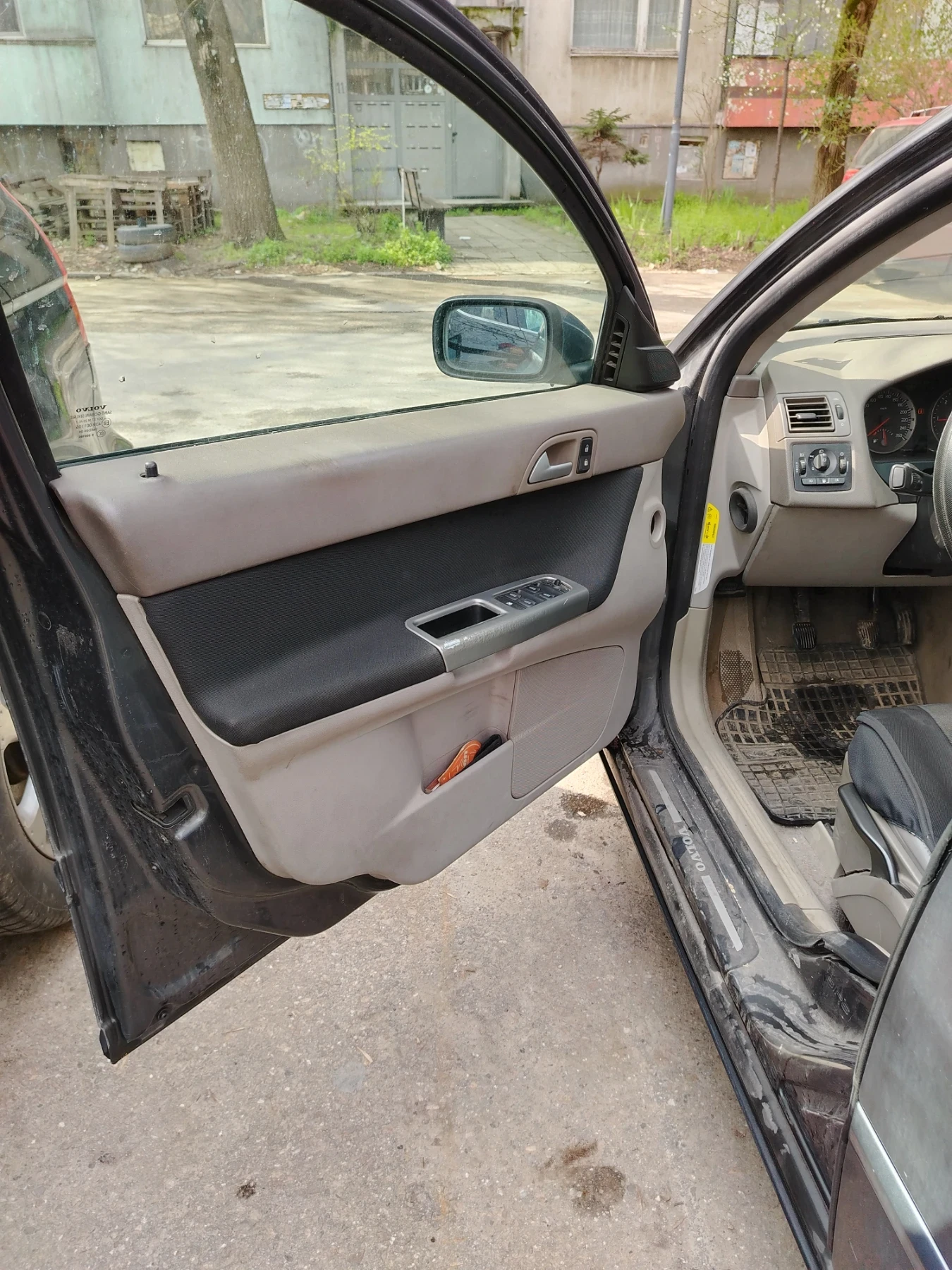 Volvo V50, снимка 8 - Автомобили и джипове - 53970001