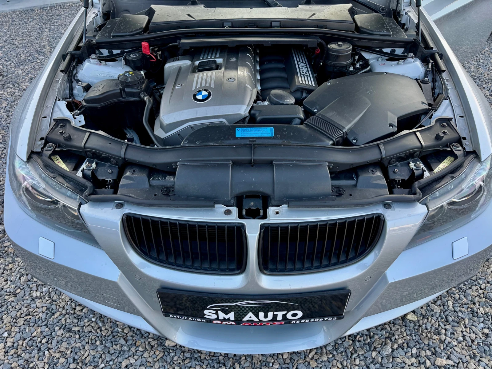 BMW 330 Pano Automat, снимка 9 - Автомобили и джипове - 53985825