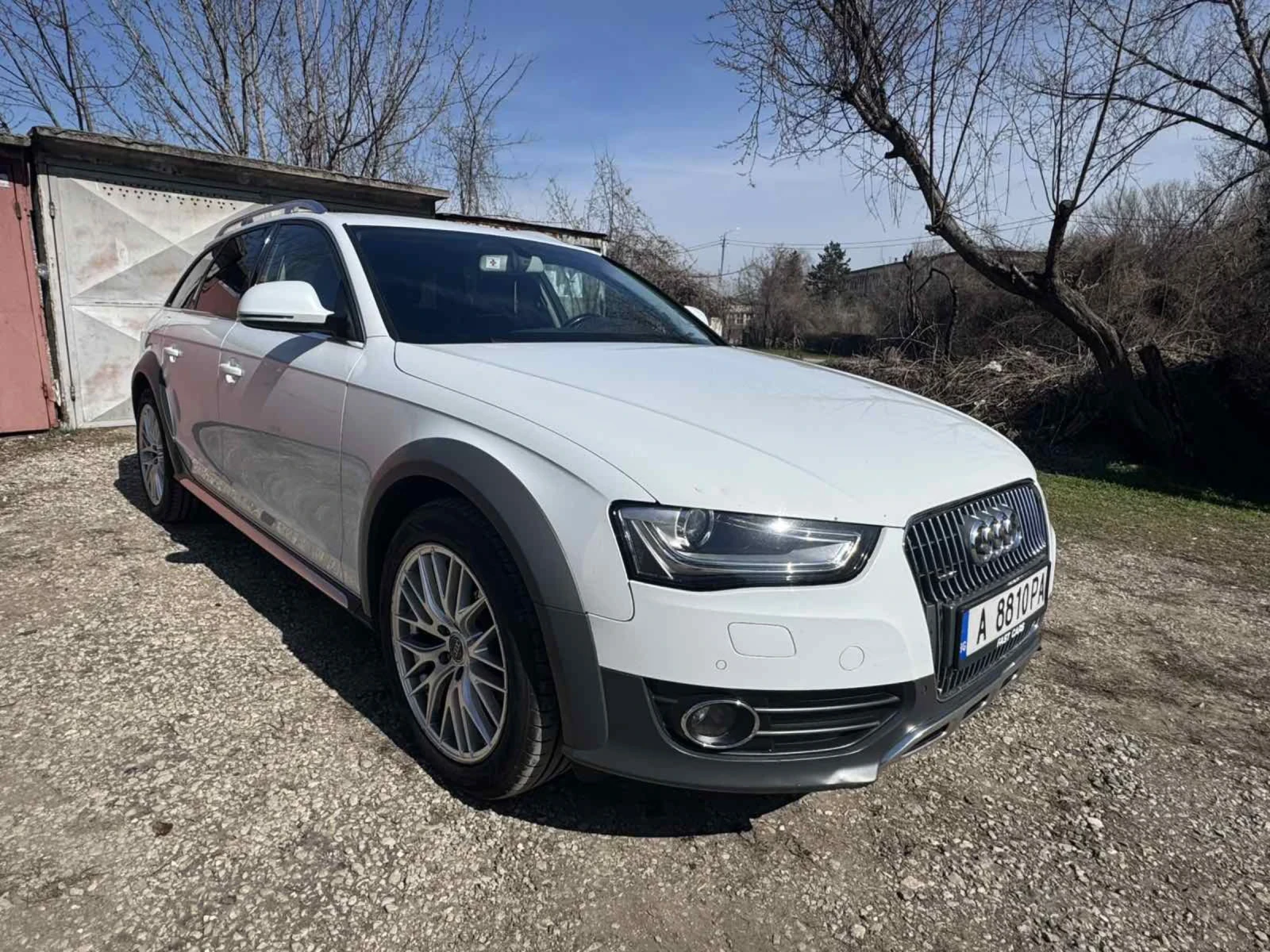 Audi A4 Allroad 2.0 TDI  4x4, снимка 4 - Автомобили и джипове - 54087652