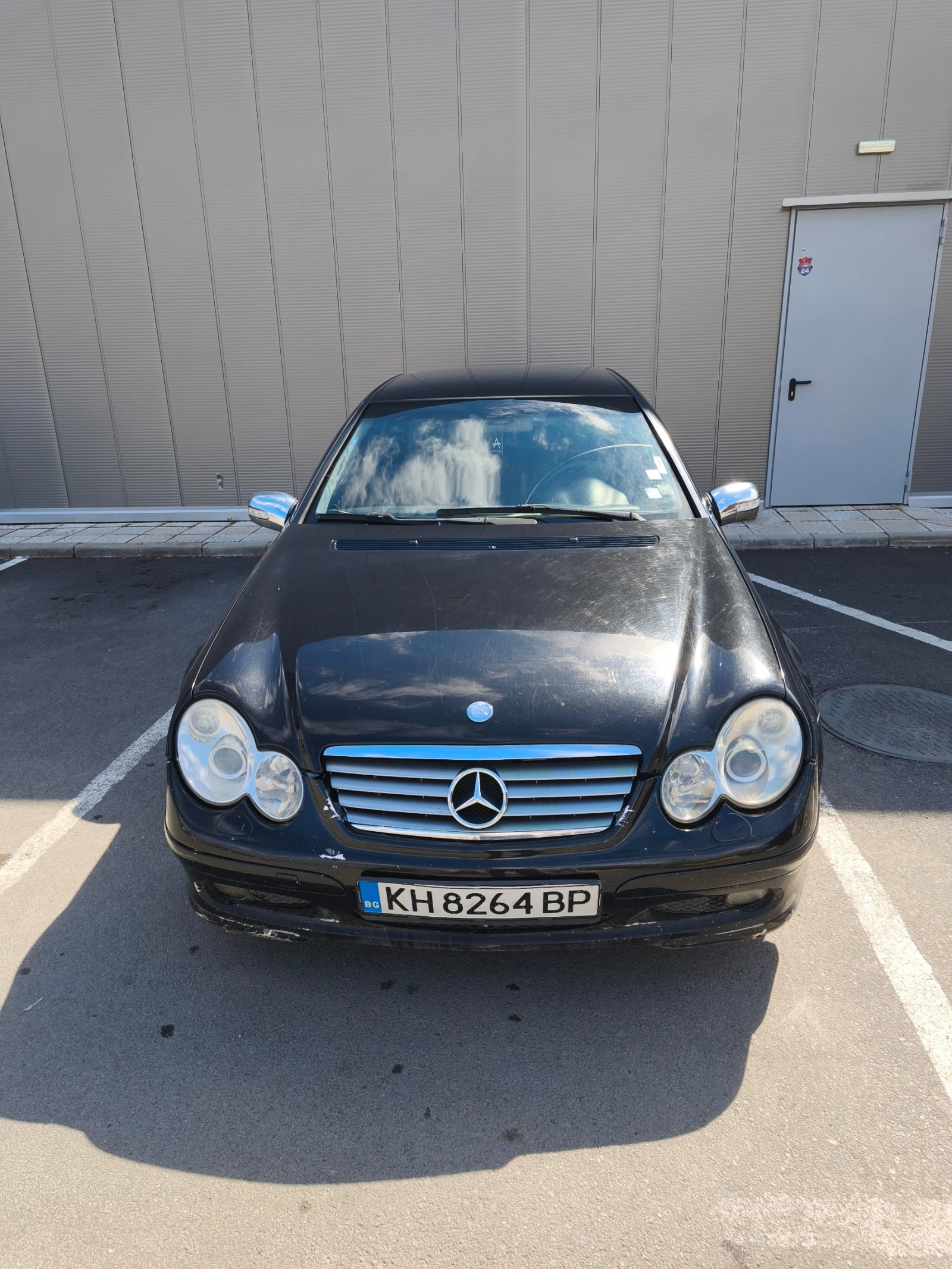Mercedes-Benz C 220, снимка 8 - Автомобили и джипове - 54183344