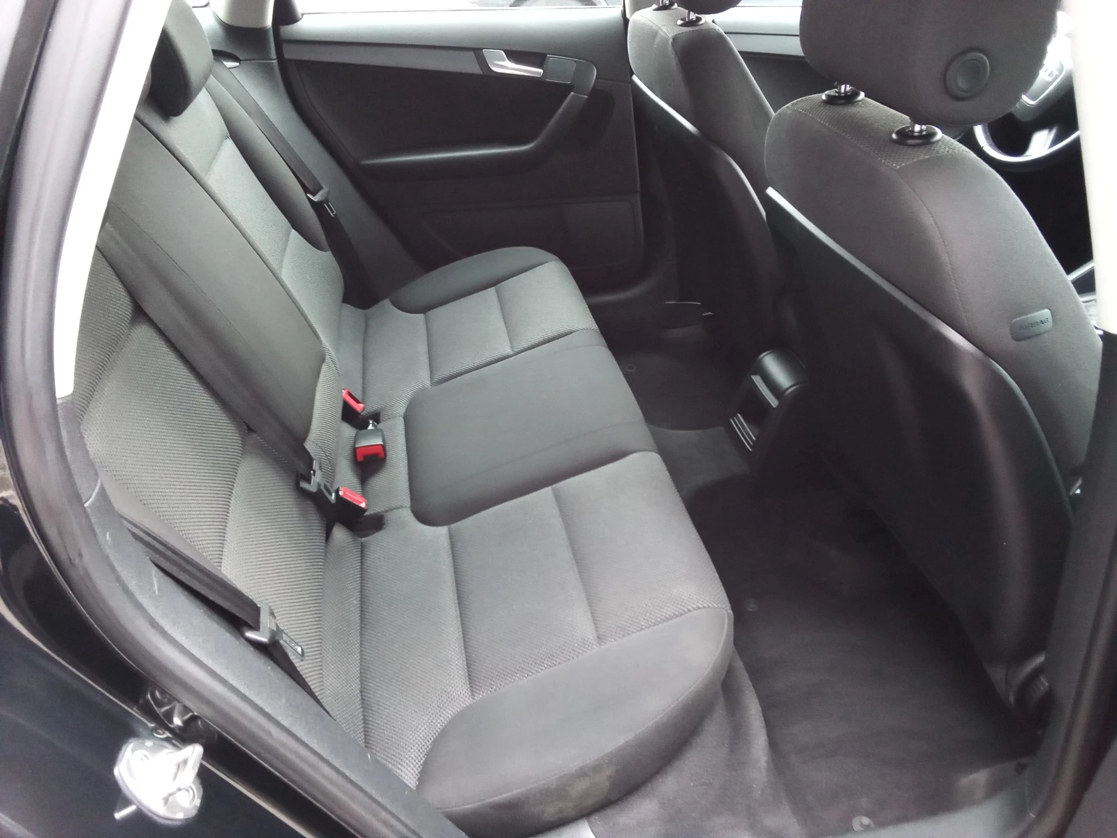 Audi A3 1.6TDI-105kc. FACELIFT, снимка 13 - Автомобили и джипове - 54270160