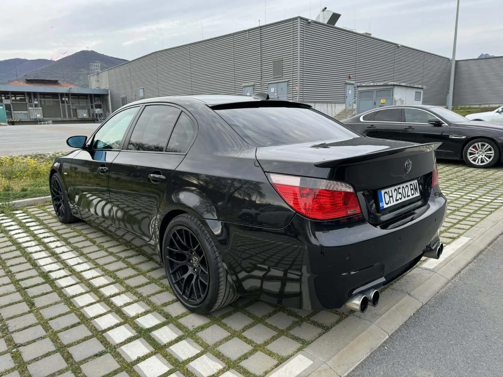 BMW 523 M5-Pack /Сменени вериги, снимка 7 - Автомобили и джипове - 54318945