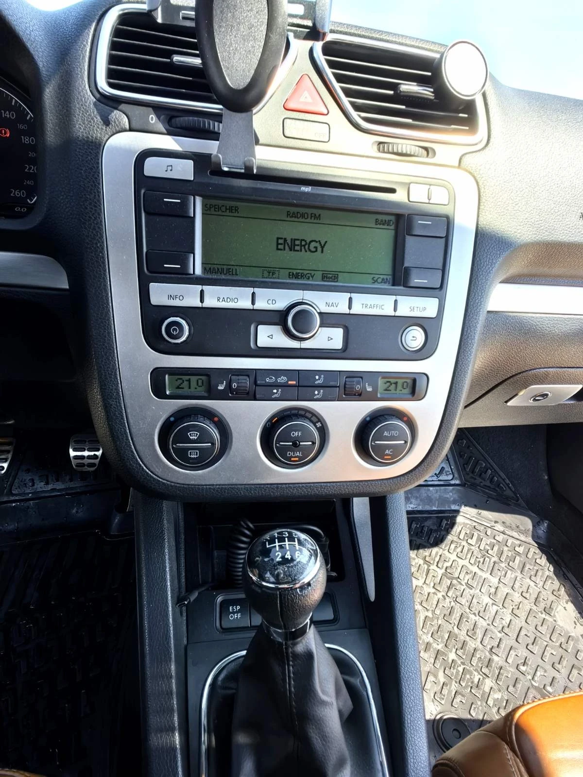 VW Eos 2.0, снимка 9 - Автомобили и джипове - 54370812