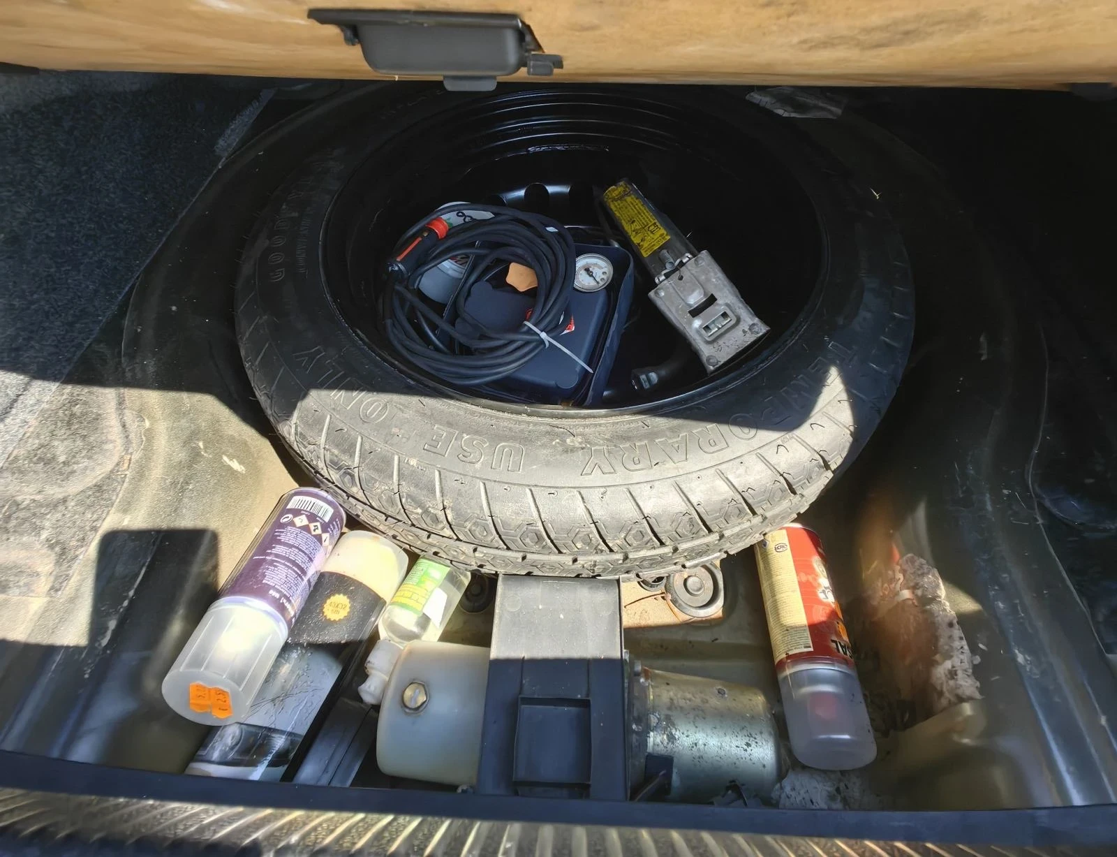 VW Eos 2.0, снимка 7 - Автомобили и джипове - 54370812