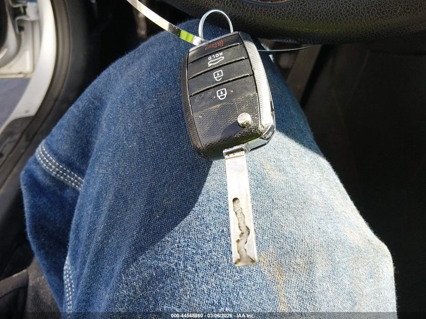 Kia Optima 2.4l Lx, снимка 11 - Автомобили и джипове - 54544160