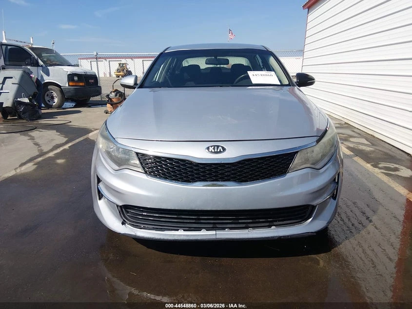 Kia Optima 2.4l Lx, снимка 12 - Автомобили и джипове - 54544160