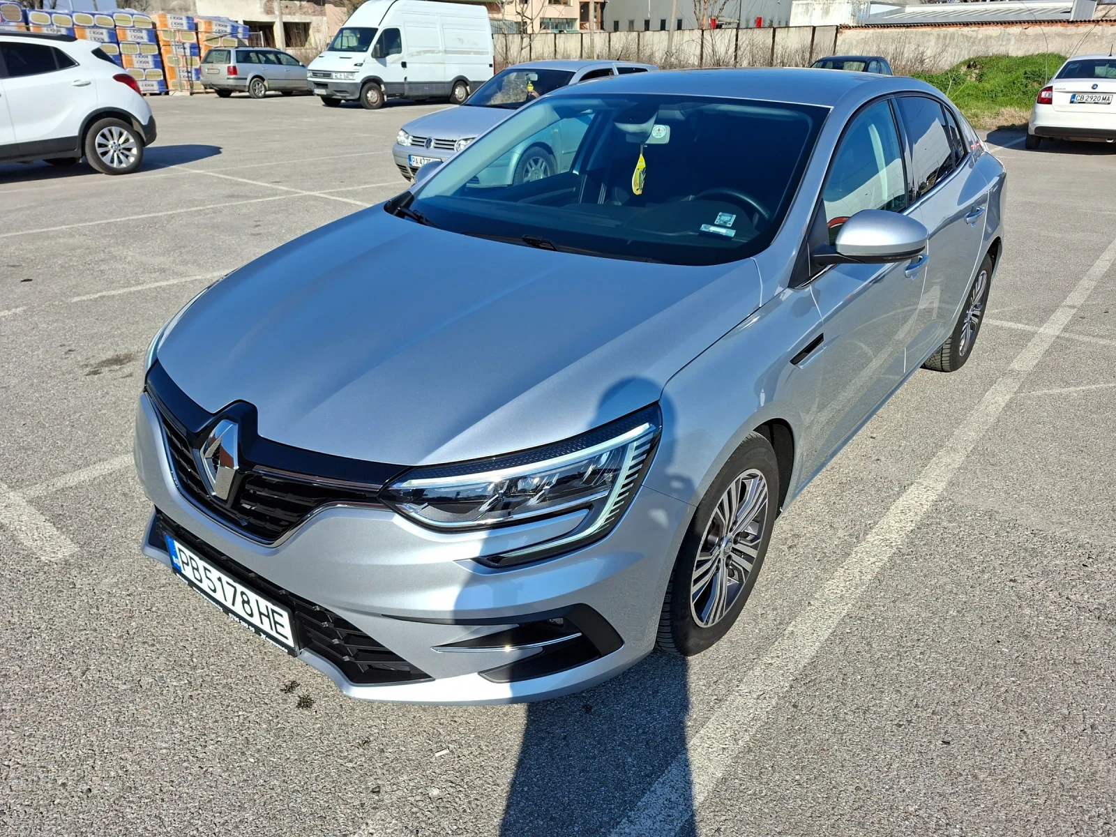 Renault Megane А/Т, снимка 3 - Автомобили и джипове - 54646020