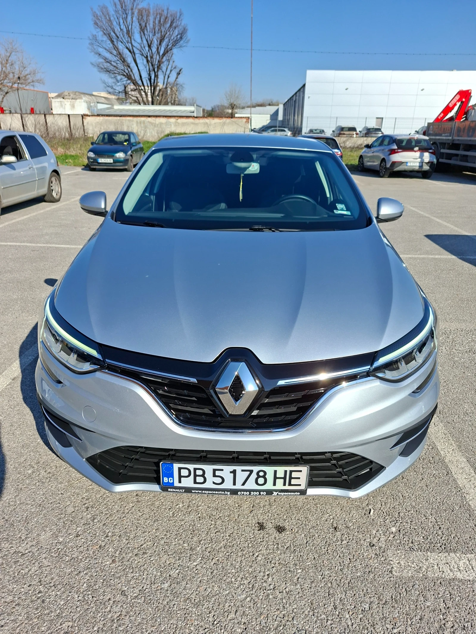 Renault Megane А/Т, снимка 2 - Автомобили и джипове - 54646020