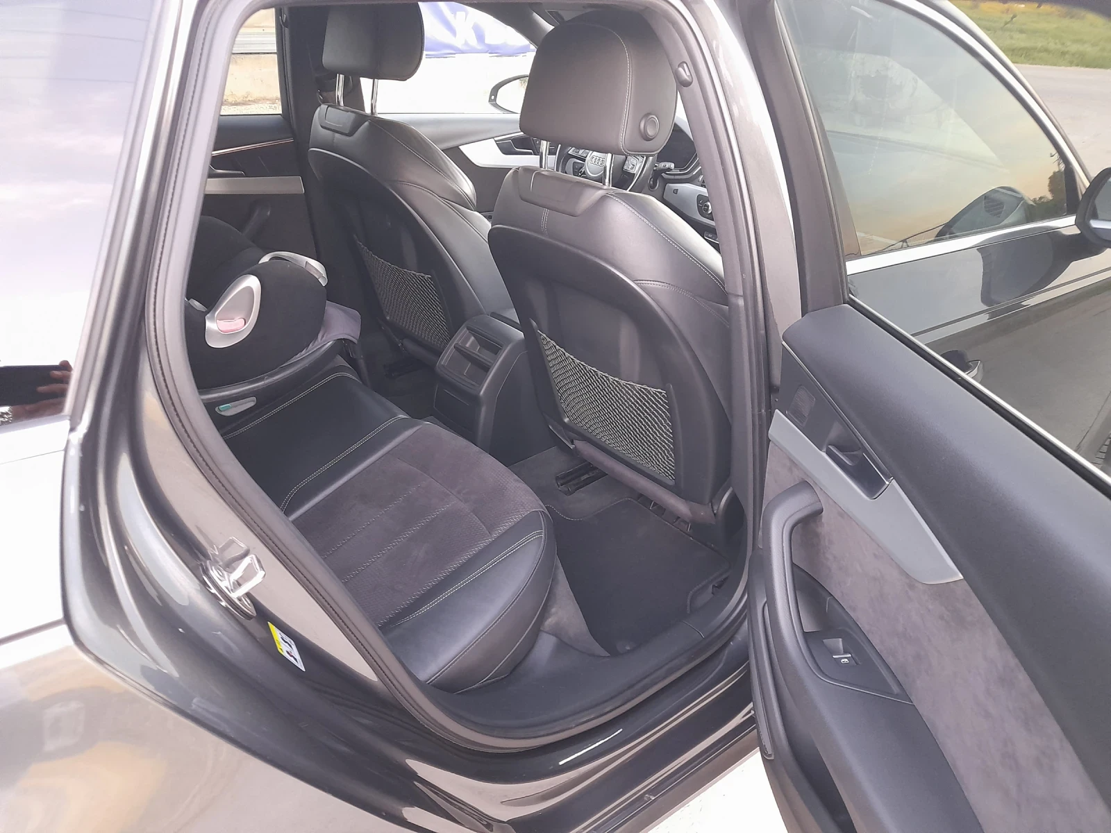 Audi A4 FACELIFTE 3.0TDI, снимка 10 - Автомобили и джипове - 54771664