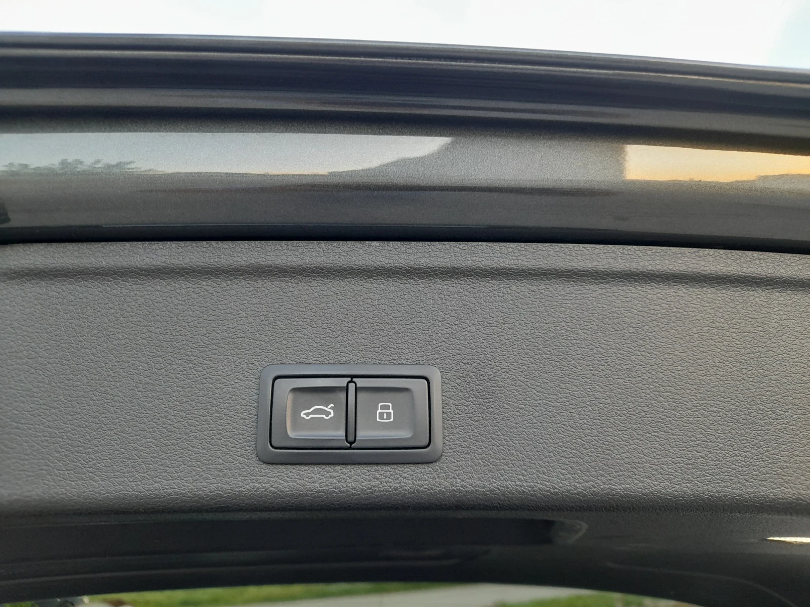 Audi A4 FACELIFTE 3.0TDI, снимка 13 - Автомобили и джипове - 54771664