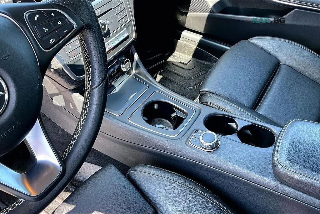 Mercedes-Benz CLA 250 4MATIC* АвтоКредит* (Цена до БГ) , снимка 16 - Автомобили и джипове - 54718311