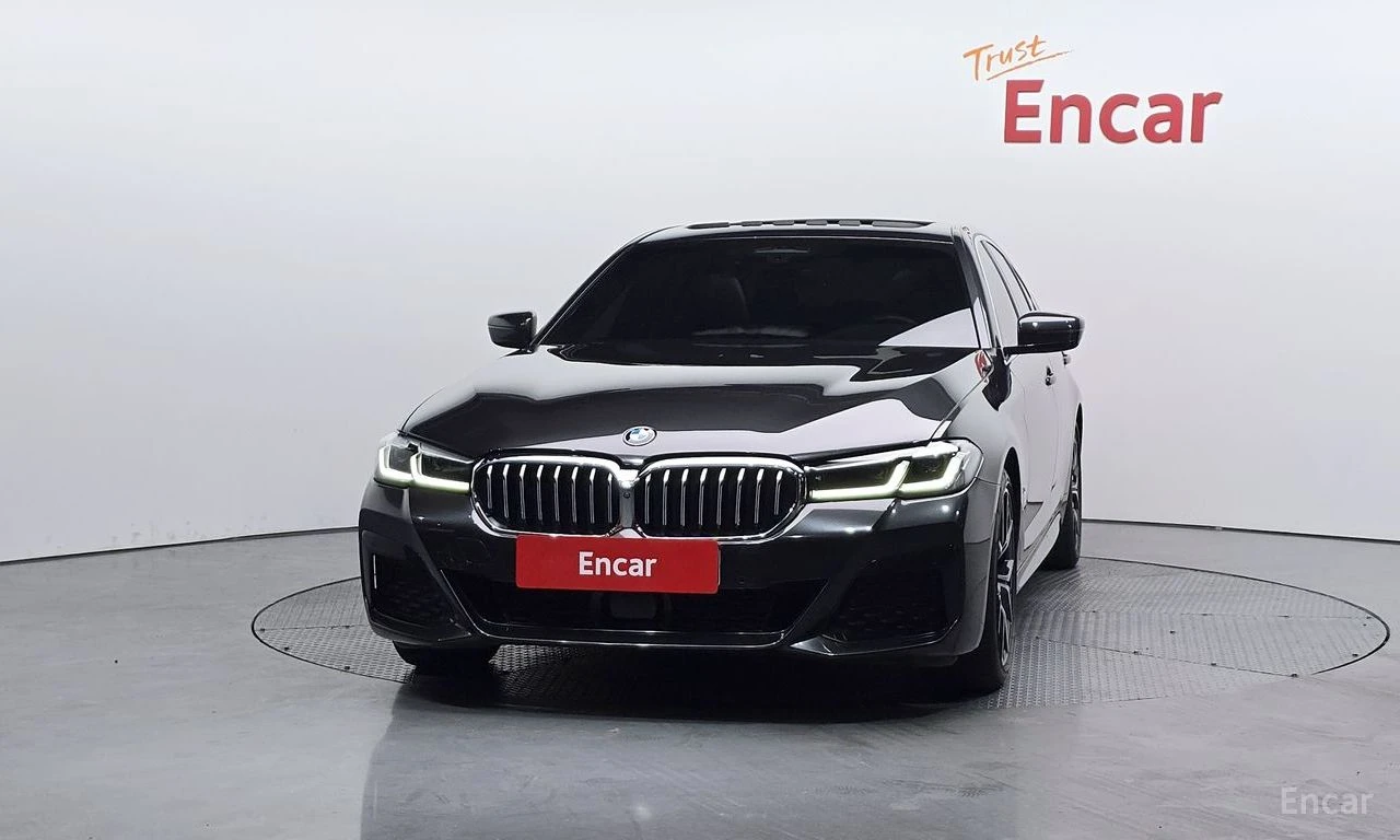 BMW 530 M* SPORT* ОБДУХВАНЕ* ХЕДЪП* МЪРТВ* ТОЧКА* КАМЕРА* , снимка 3 - Автомобили и джипове - 55103995