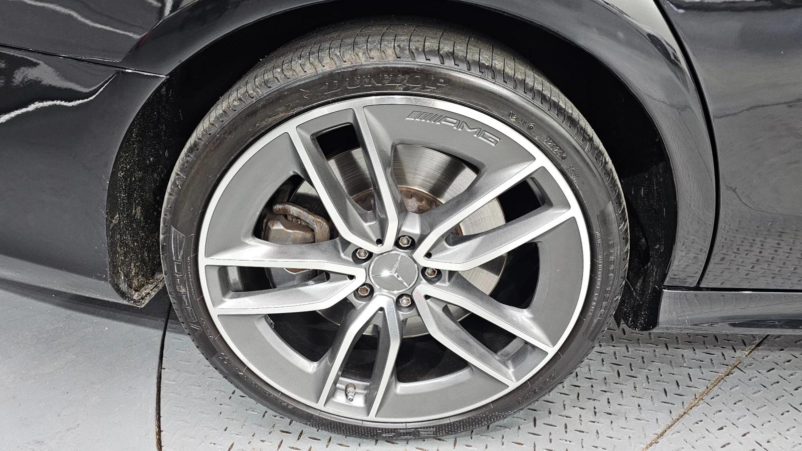 Mercedes-Benz E 53 AMG AMG 4MATIC+ , снимка 5 - Автомобили и джипове - 55405656