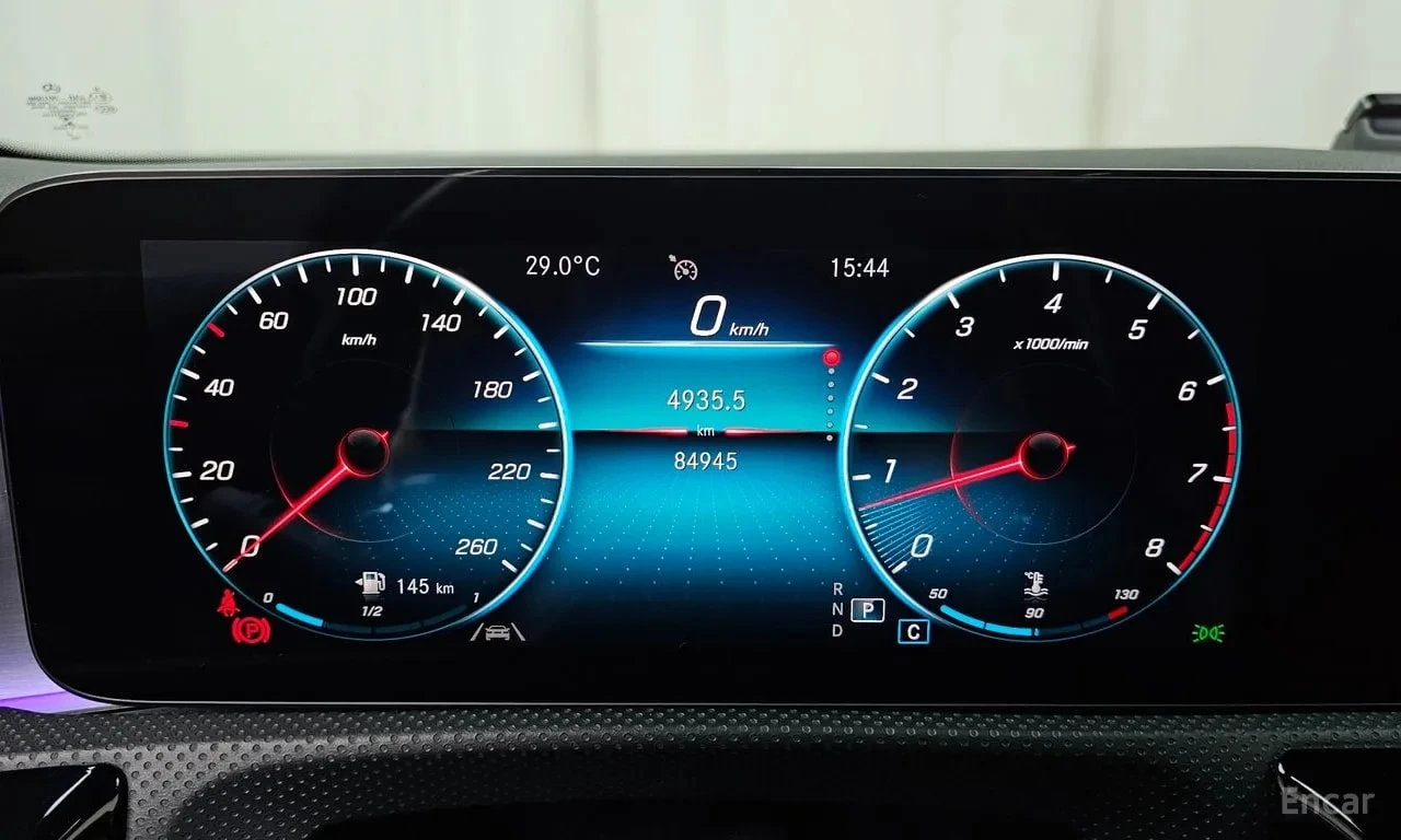 Mercedes-Benz CLA 250 АМГ ПАКЕТ/4MATIC/АМБИЕНТНО/ЛЕНТИ/ПОДГРЕВ/ПАНОРАМА/, снимка 8 - Автомобили и джипове - 55904705