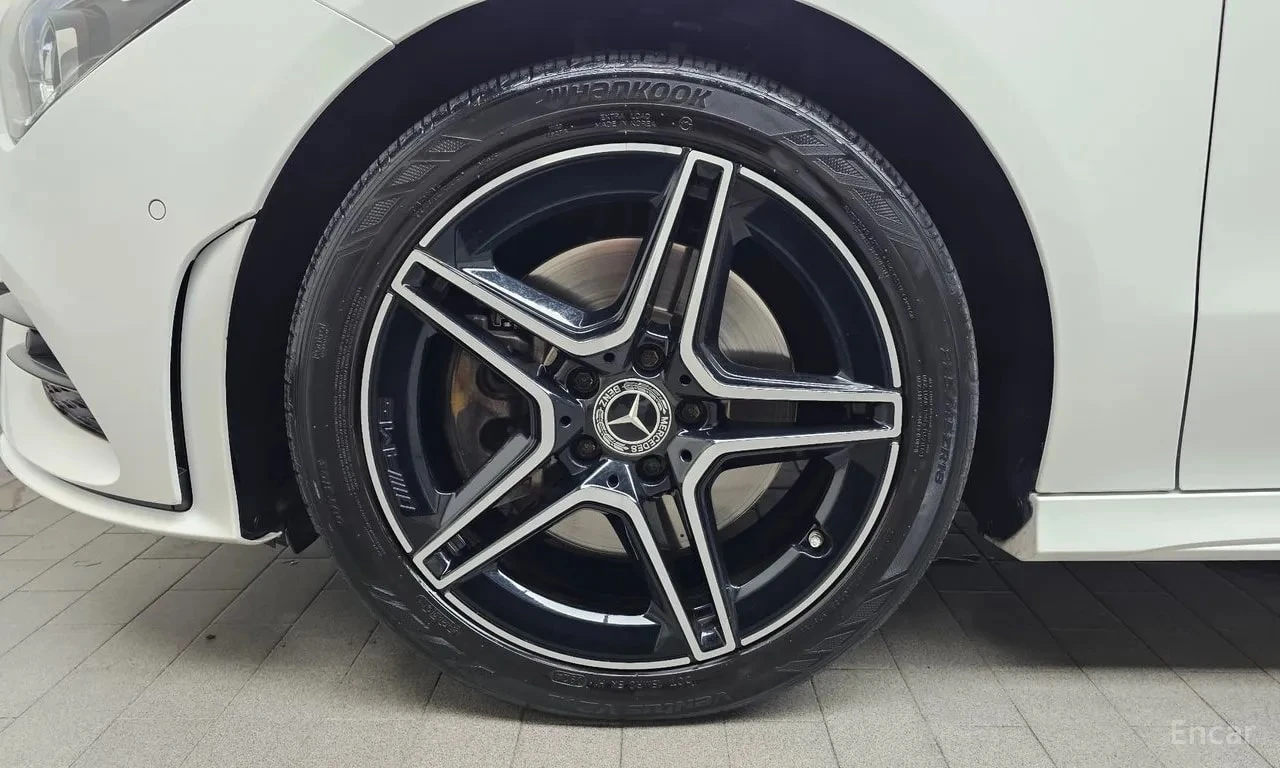 Mercedes-Benz CLA 250 АМГ ПАКЕТ/4MATIC/АМБИЕНТНО/ЛЕНТИ/ПОДГРЕВ/ПАНОРАМА/, снимка 5 - Автомобили и джипове - 55904705