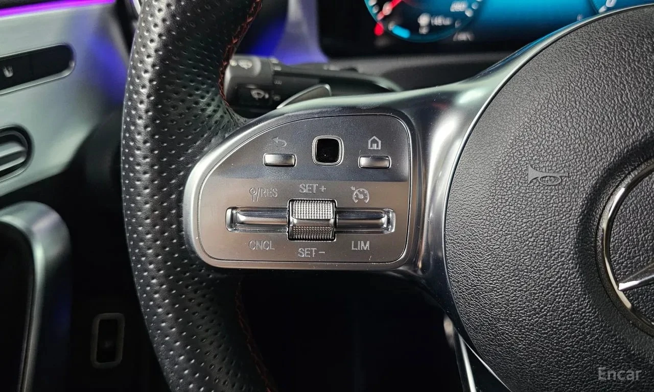 Mercedes-Benz CLA 250 АМГ ПАКЕТ/4MATIC/АМБИЕНТНО/ЛЕНТИ/ПОДГРЕВ/ПАНОРАМА/, снимка 15 - Автомобили и джипове - 55904705