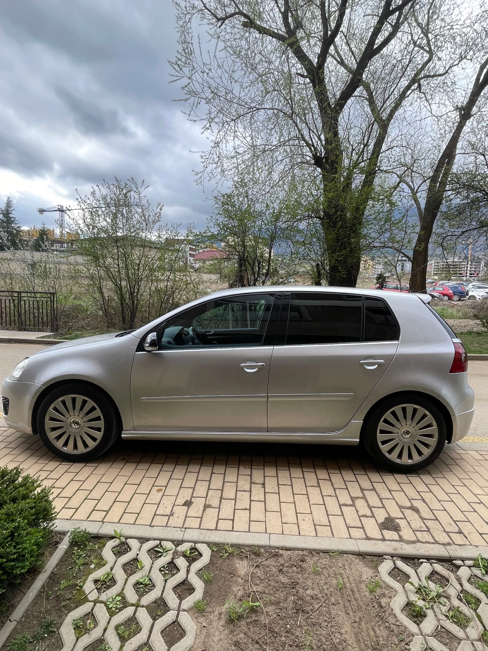 VW Golf GTI, снимка 2 - Автомобили и джипове - 56144133