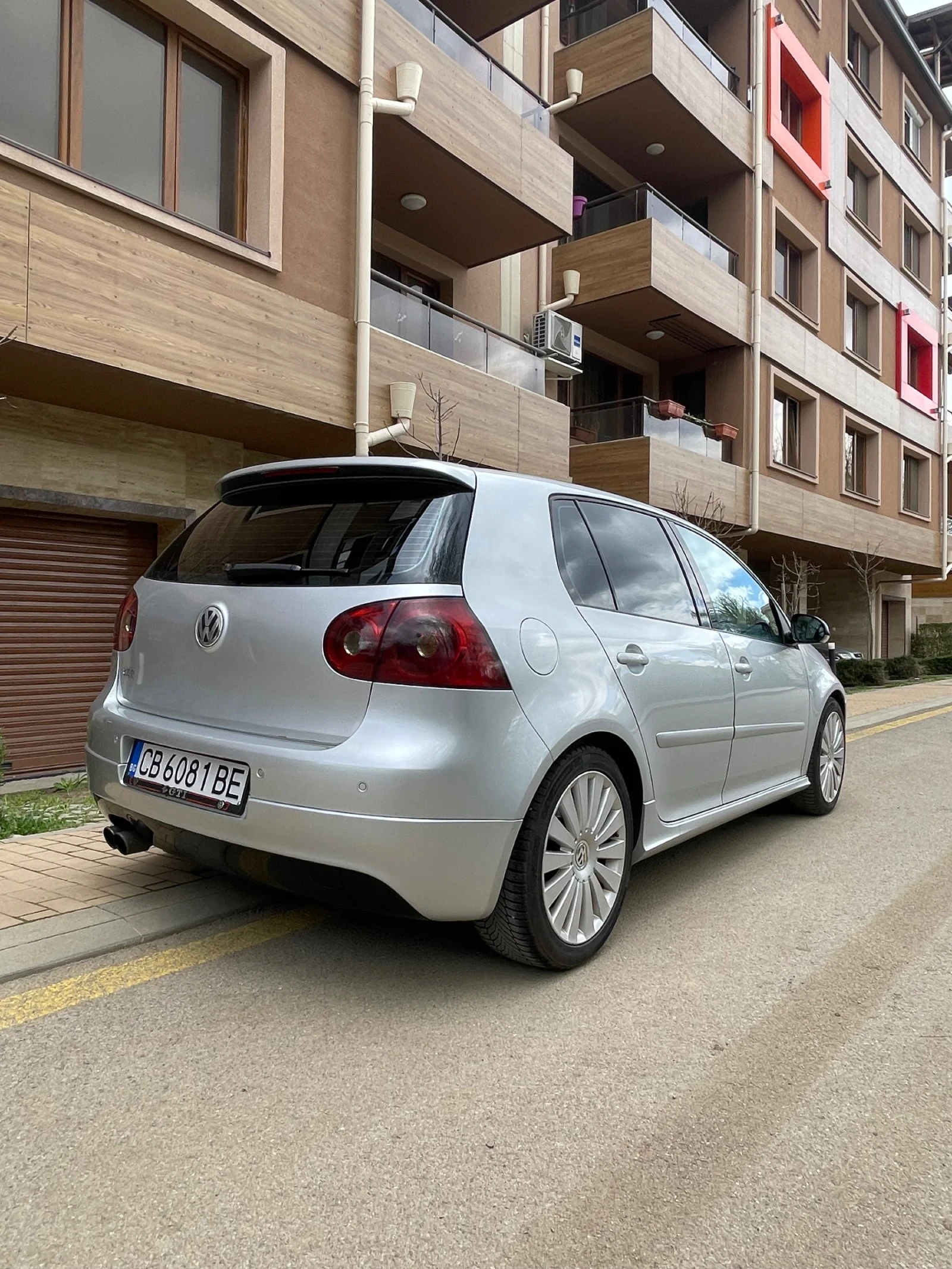 VW Golf GTI, снимка 5 - Автомобили и джипове - 56144133