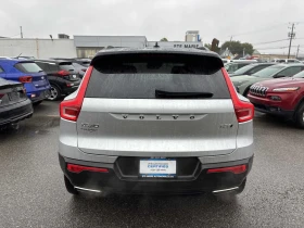 Volvo XC40 R-Design* 360* Шибидах* Подгрев* Keyless* 4х4* 2кл | Auto.bg — изображение 4