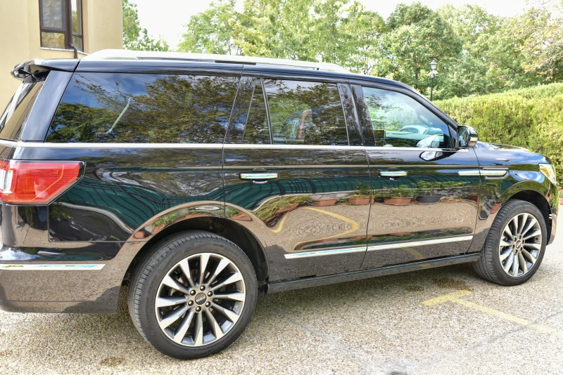 Lincoln Navigator, снимка 5 - Автомобили и джипове - 47180134