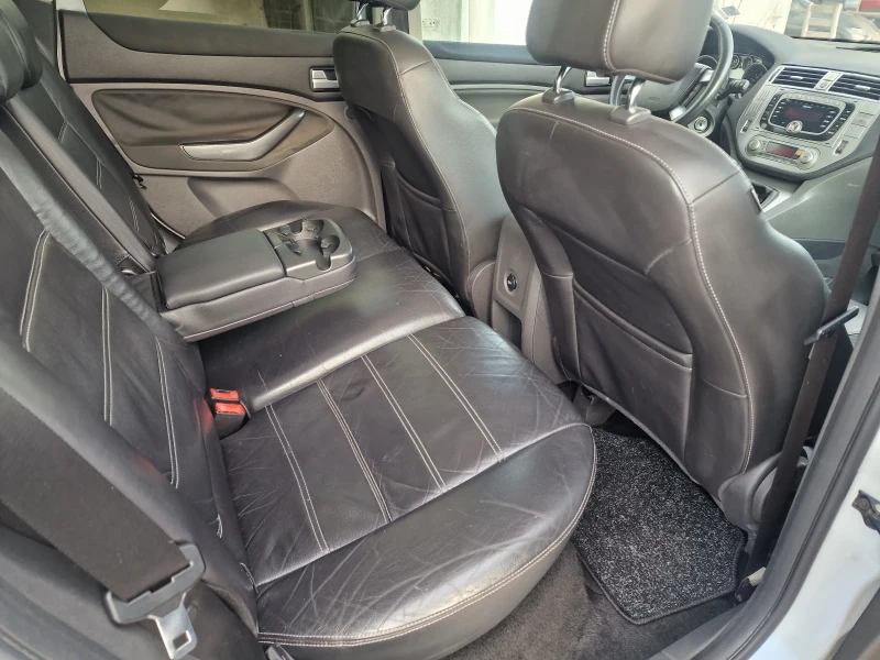 Ford Kuga 2.0 143кс 4х4, снимка 14 - Автомобили и джипове - 52724578