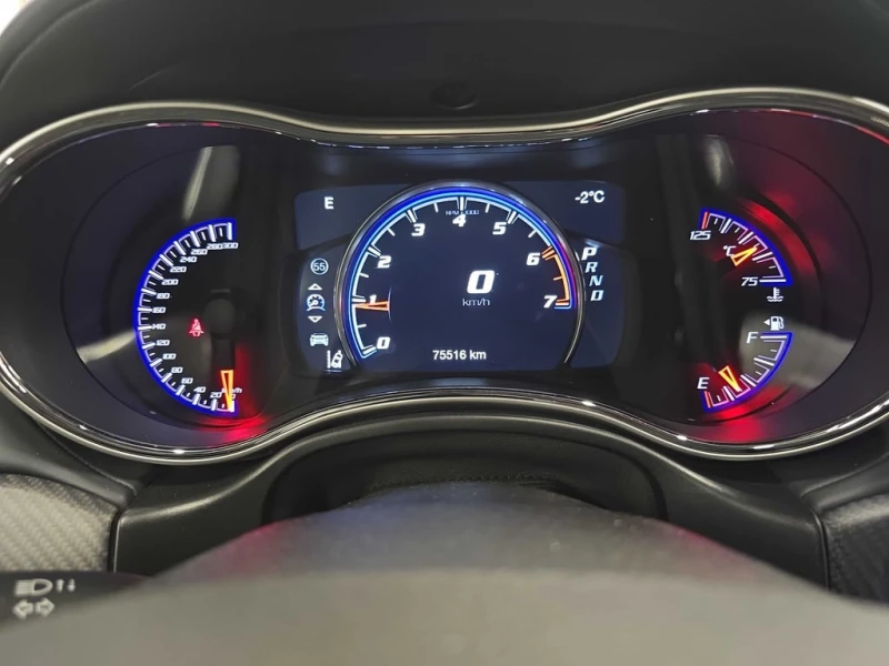 Jeep Grand cherokee * SRT * CARFAX * БЕЗ ПЪРВОНАЧАЛНА ВНОСКА, снимка 8 - Автомобили и джипове - 52864044