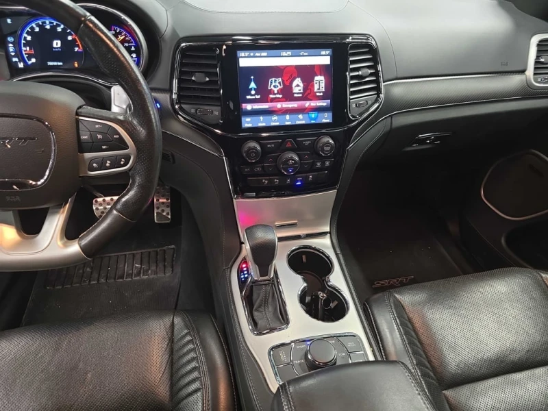 Jeep Grand cherokee * SRT * CARFAX * БЕЗ ПЪРВОНАЧАЛНА ВНОСКА, снимка 9 - Автомобили и джипове - 52864044