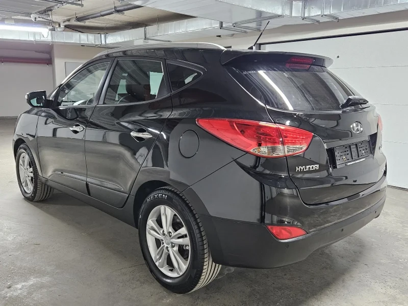 Hyundai IX35 2.0i AUTOMAT 4X4 163ps EURO5b 165573km, снимка 5 - Автомобили и джипове - 53322561