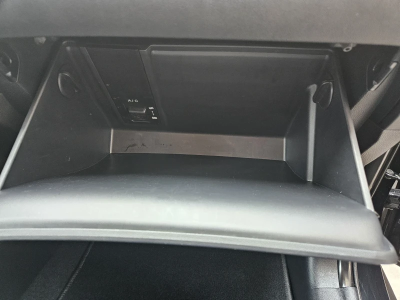 Hyundai IX35 2.0i AUTOMAT 4X4 163ps EURO5b 165573km, снимка 15 - Автомобили и джипове - 53322561