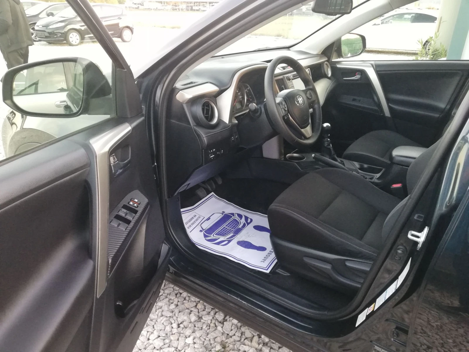 Toyota Rav4 2.2d 4x4 kli navi kamera 150 - изображение 9