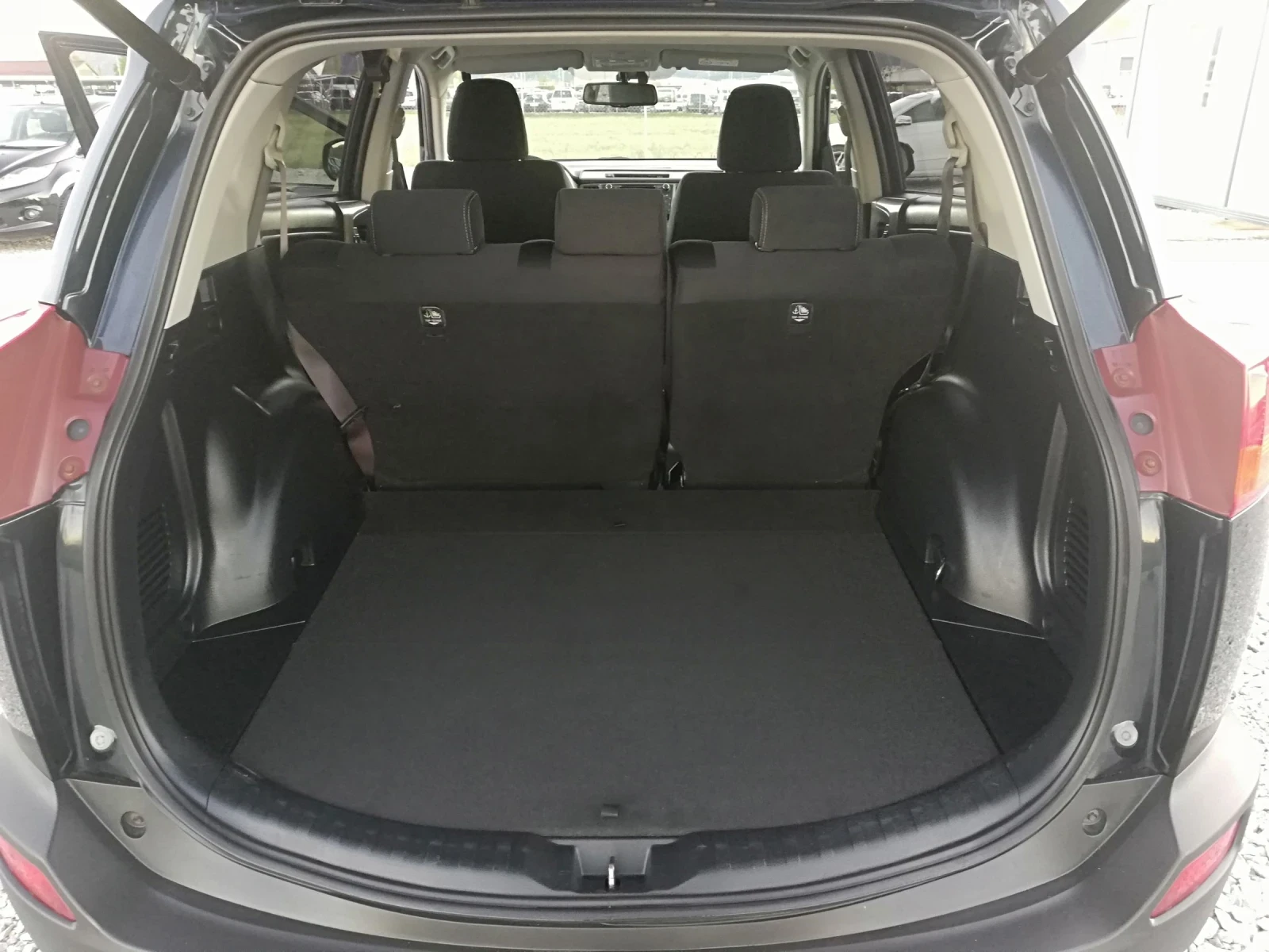 Toyota Rav4 2.2d 4x4 kli navi kamera 150 - изображение 10