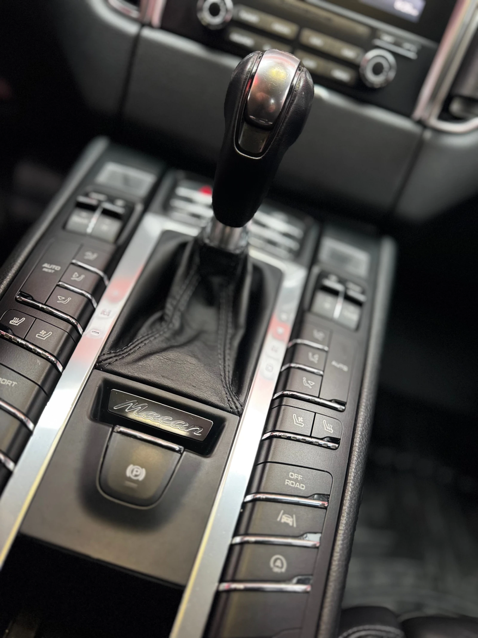 Porsche Macan, снимка 9 - Автомобили и джипове - 53706550