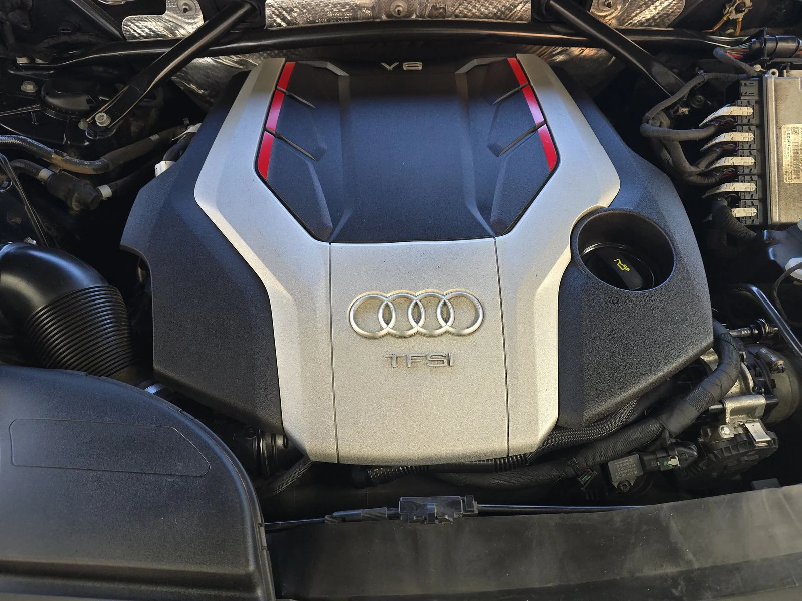 Audi SQ5 PRESTIGE* ХЕДЪП* 360КАМЕРА* LANE* ASSIST* , снимка 16 - Автомобили и джипове - 53725122