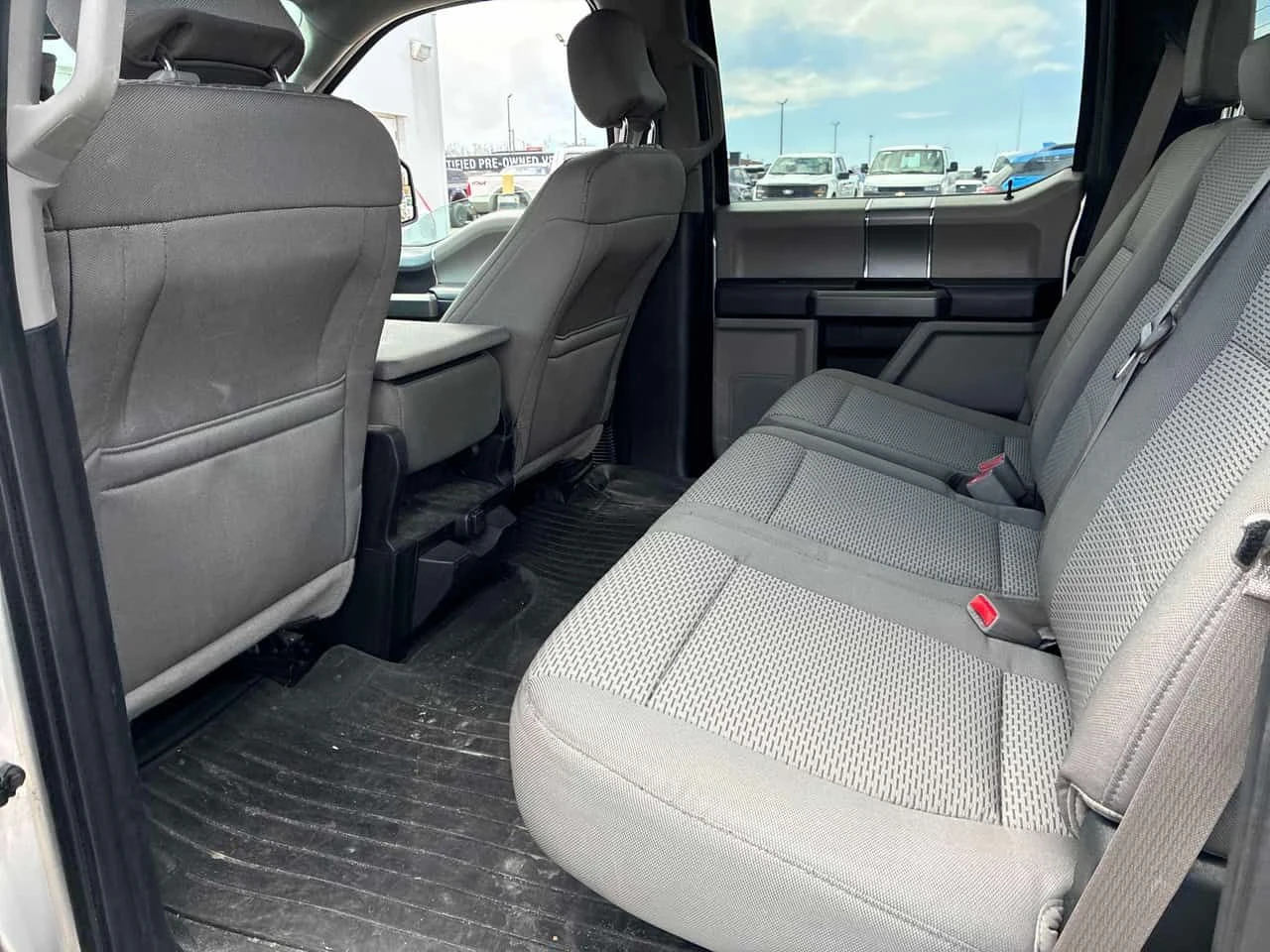 Ford F150 * 4WD SuperCrew* АВТОКРЕДИТ БЕЗ ПЪРВОНАЧАЛНА ВНОСК, снимка 13 - Автомобили и джипове - 54630977
