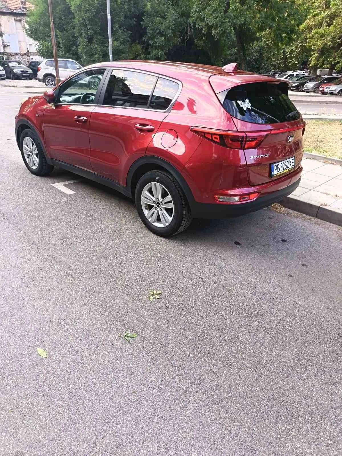 Kia Sportage 2.4L, снимка 2 - Автомобили и джипове - 55192137