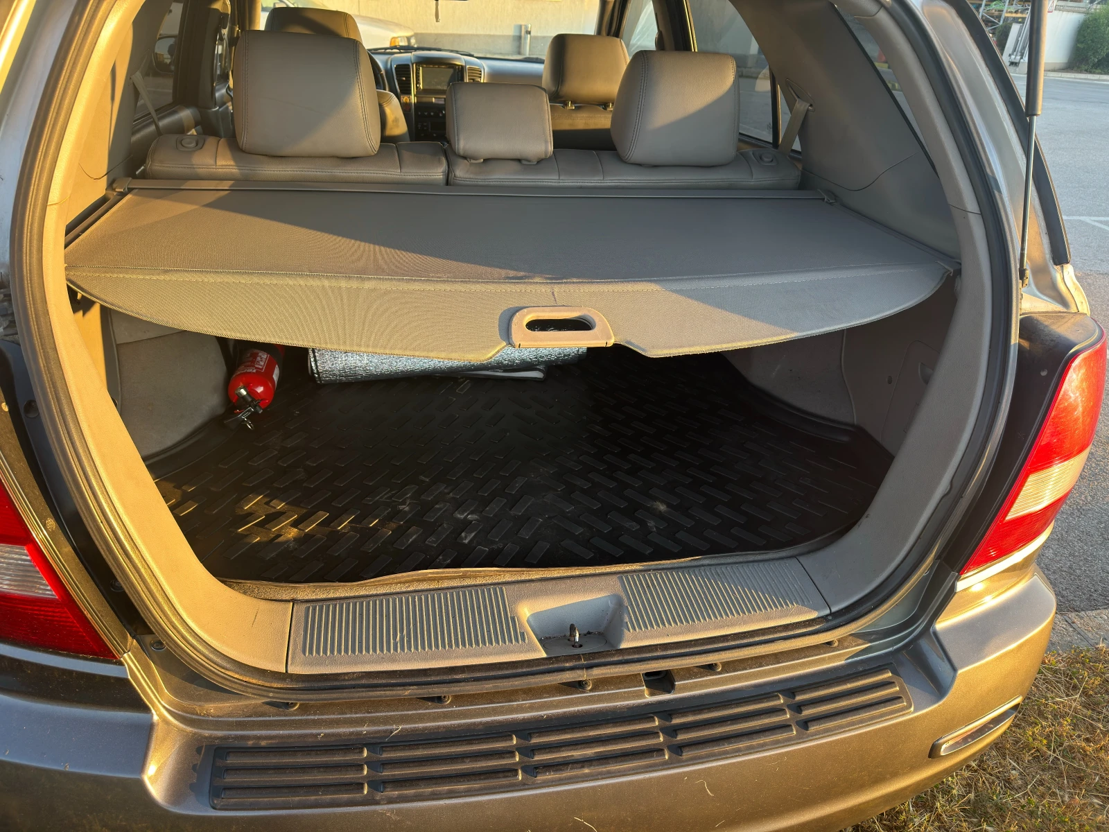 Kia Sorento, снимка 8 - Автомобили и джипове - 55425669